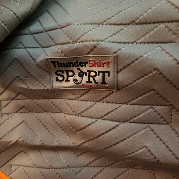 ThunderShirt Sport XXL for Dog Anxiety - Picture 6 of 11